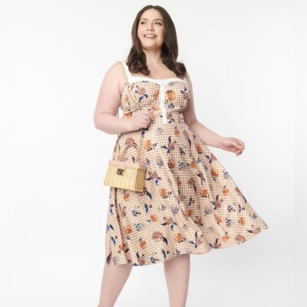 Unique Vintage Gingham Floral Sleeveless
1950s Swing Dress Sz. L (10/12)